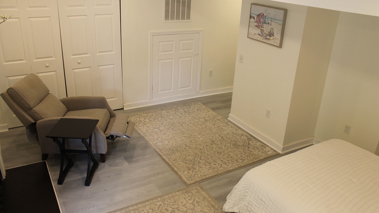 Photo of Bedroom in Oak Hill