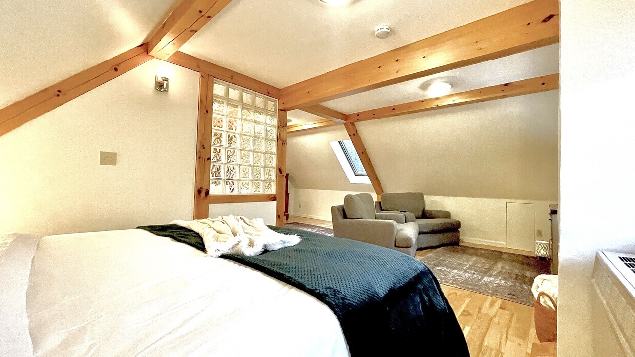 Photo of Bedroom in Montgomery Center