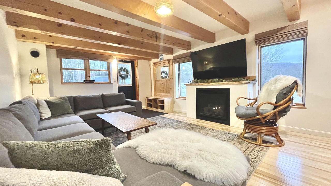 Photo of Livingroom in Montgomery Center