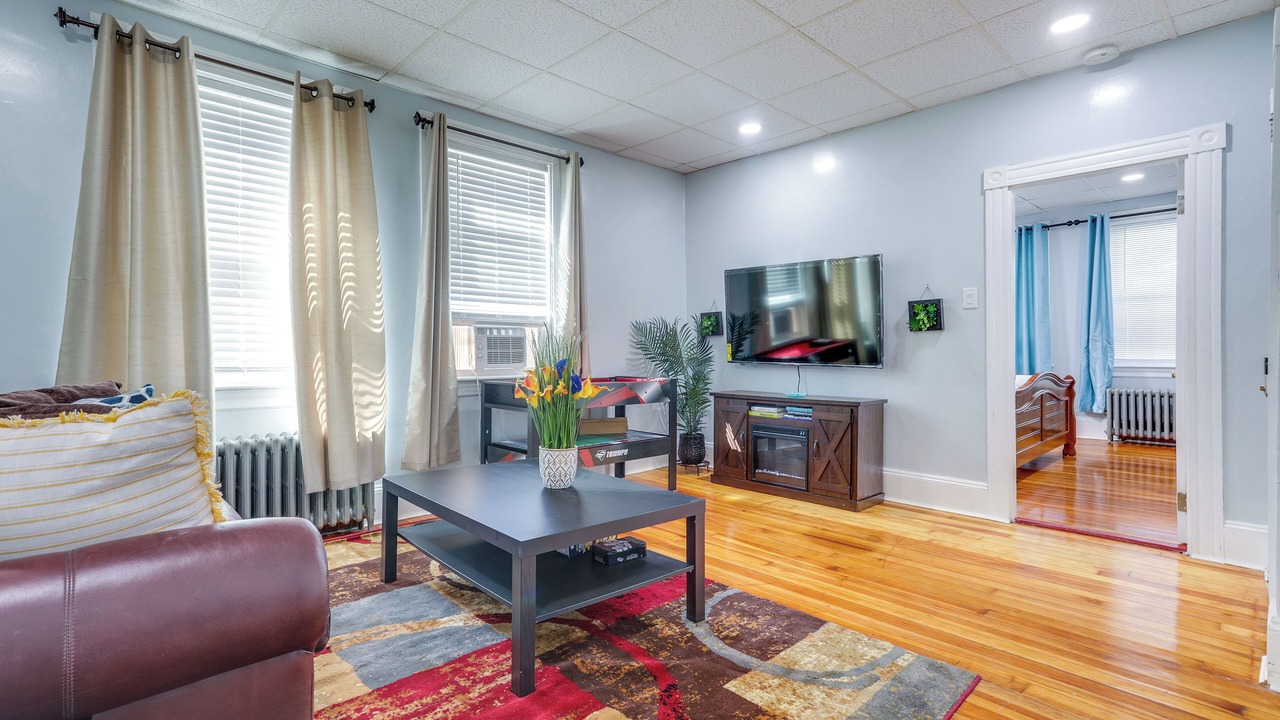 Photo of Livingroom in Stoughton