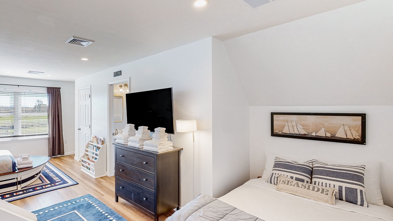 Photo of Bedroom in North Hero