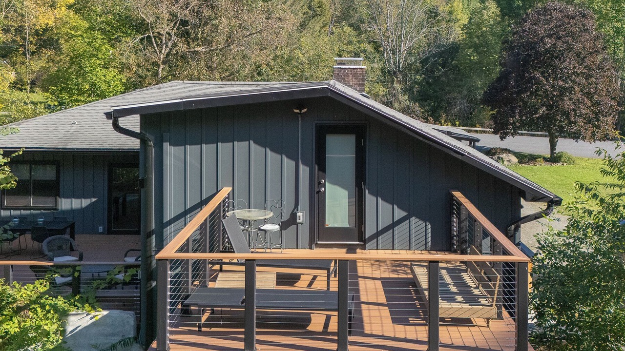Photo of Patio Balcony in East Meredith