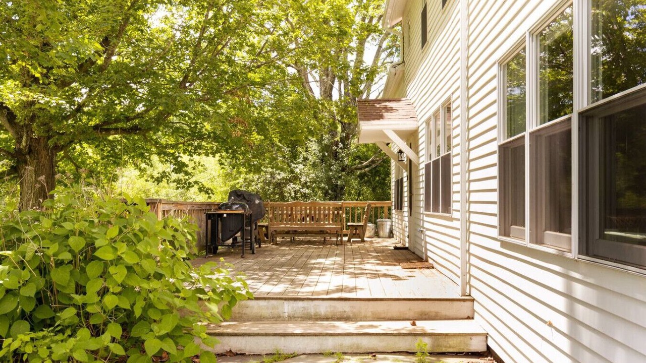 Photo of Patio Balcony in Roxbury