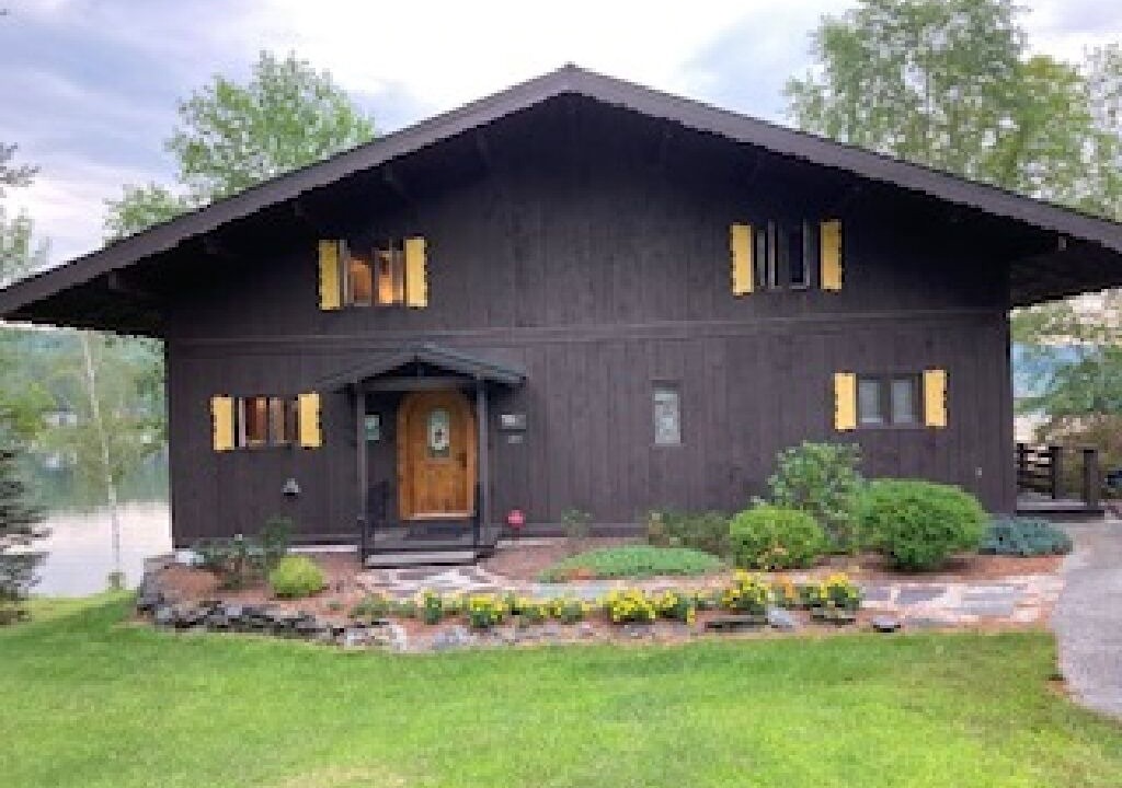 Photo of Outdoor in Castleton