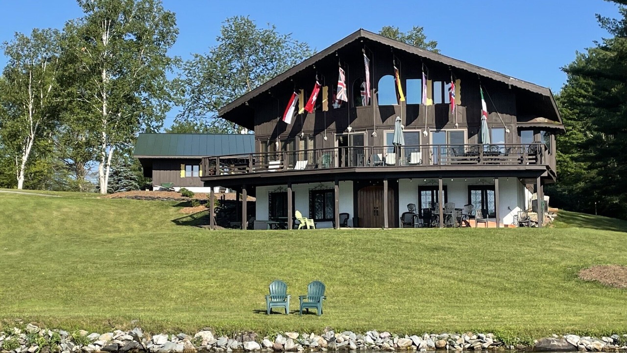 Photo of Outdoor in Castleton