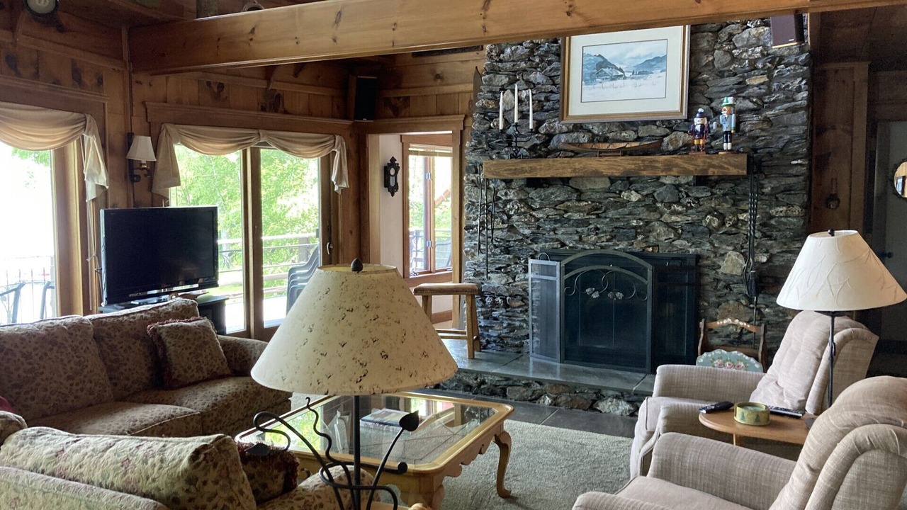 Photo of Livingroom in Castleton