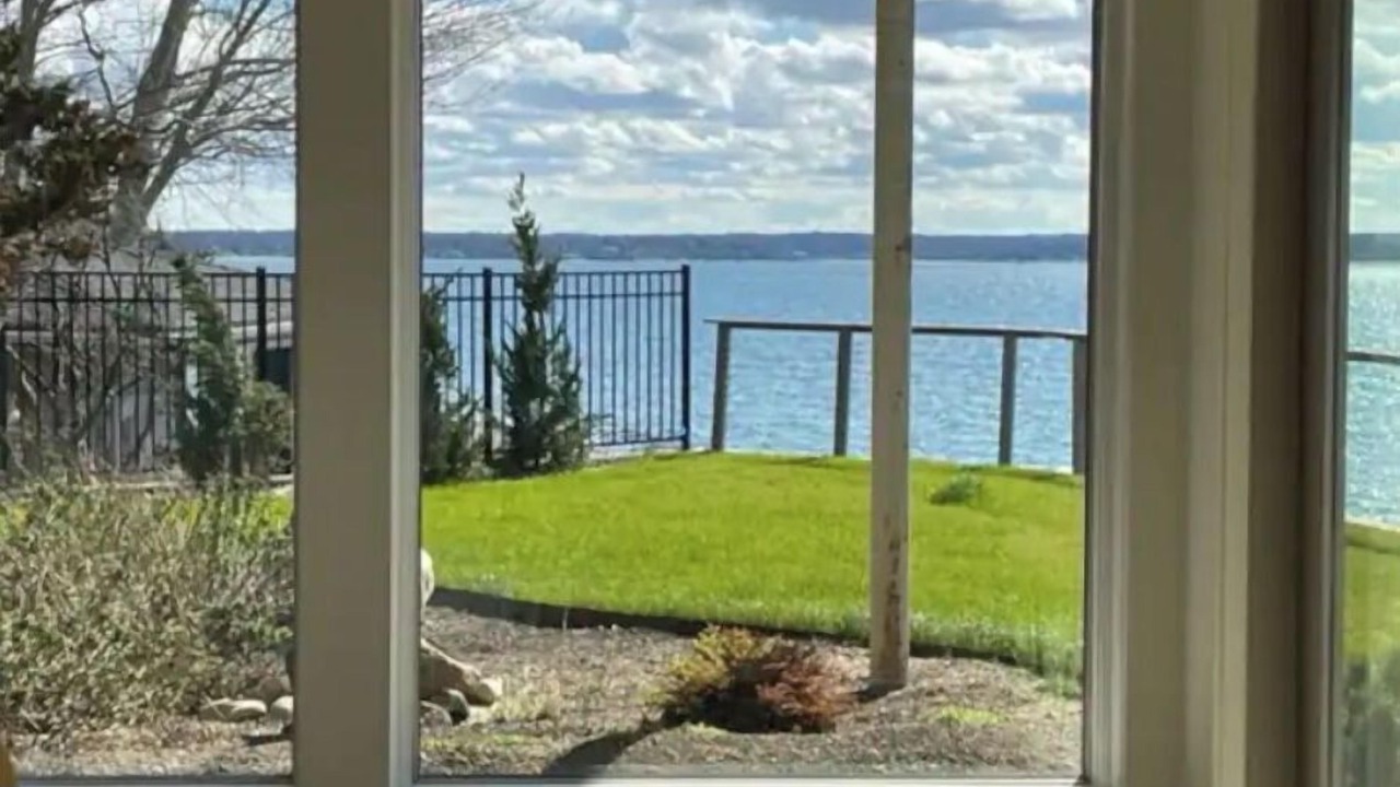 Photo of Others in Eatons Neck