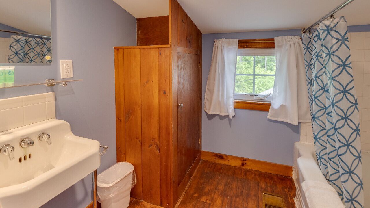 Photo of Bathroom in Franconia