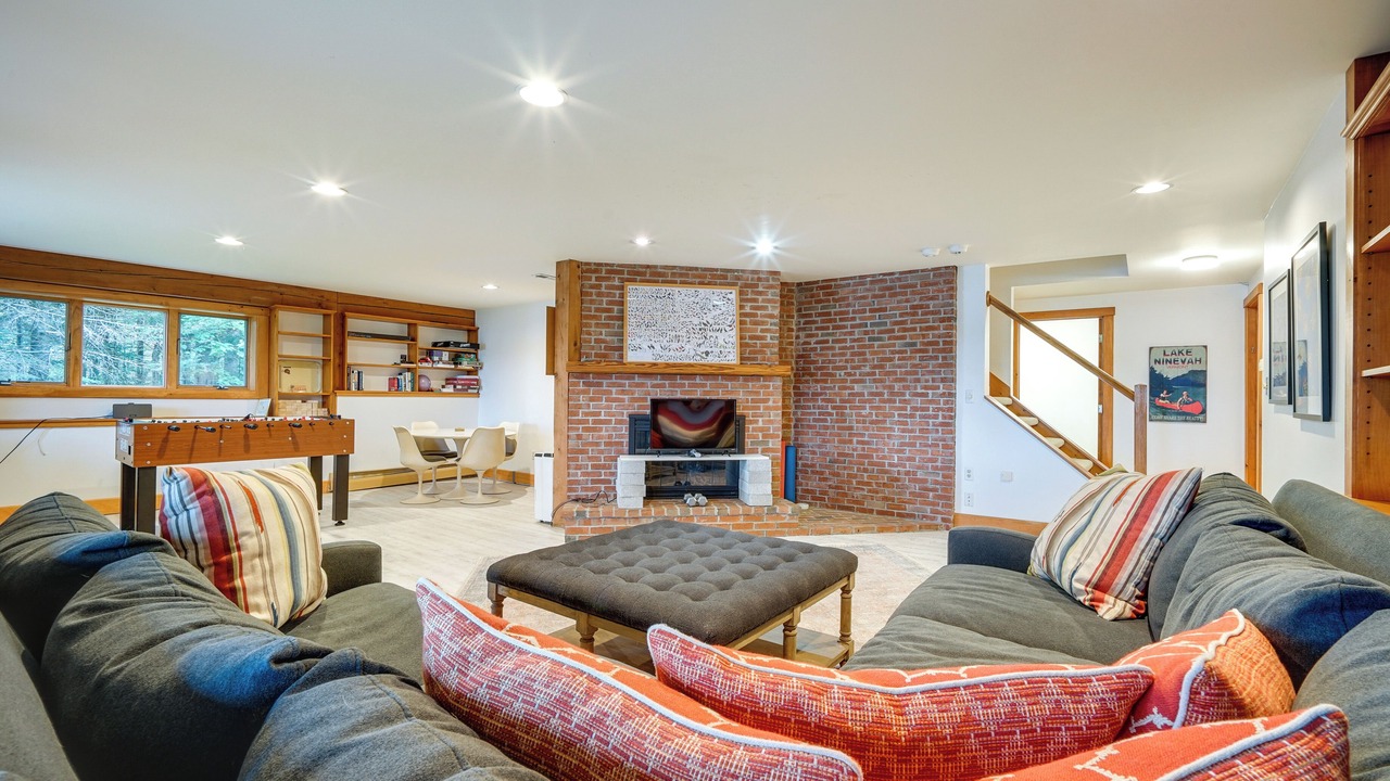 Photo of Livingroom in Plymouth