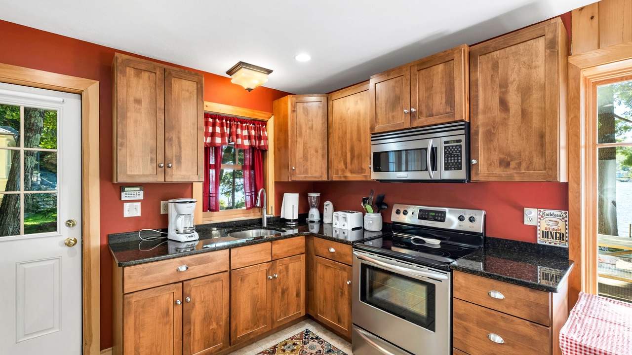 Photo of Kitchen in Moultonborough