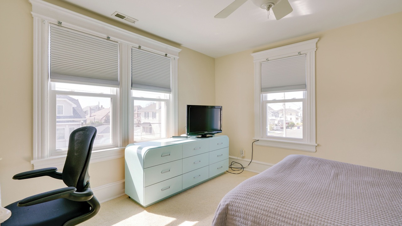 Photo of Bedroom in Ventnor City