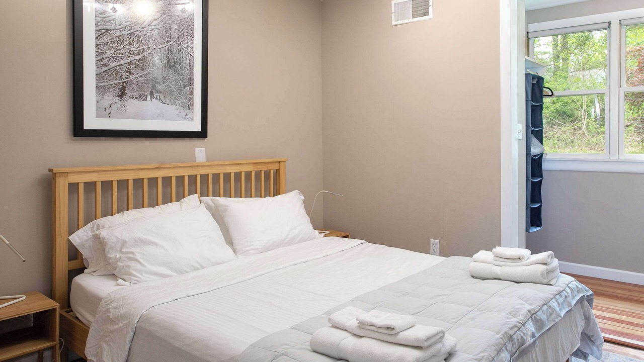 Photo of Bedroom in Lenox Dale