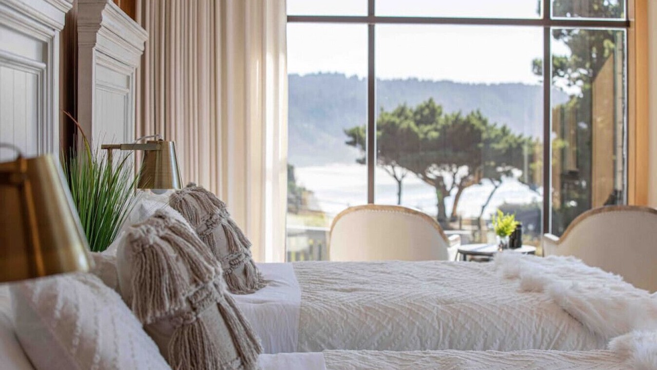 Photo of Bedroom in Coos Bay