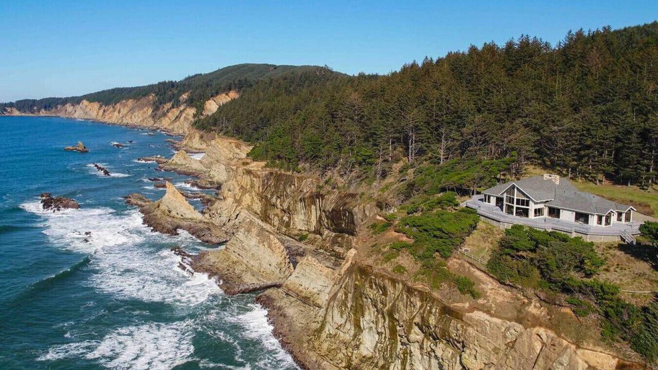 Photo of Outdoor in Coos Bay
