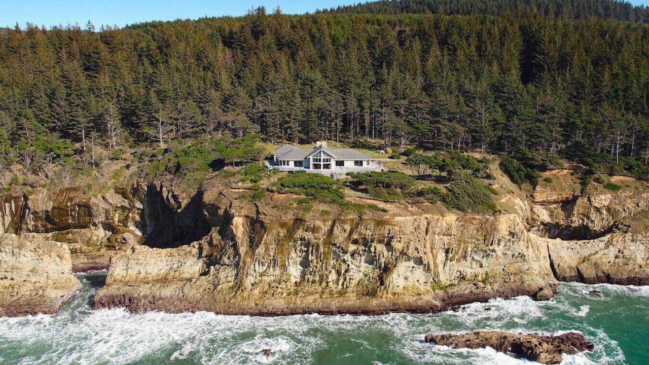 Photo of Outdoor in Coos Bay