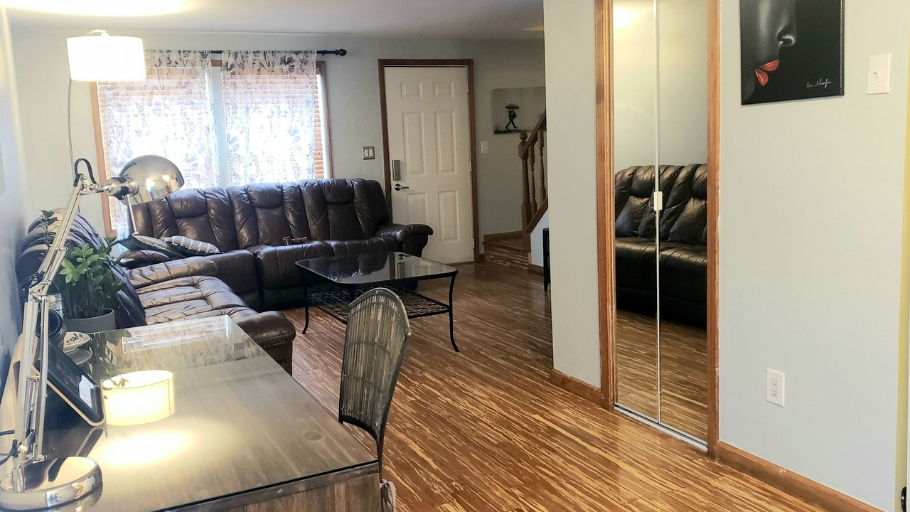 Photo of Livingroom in Pine Point