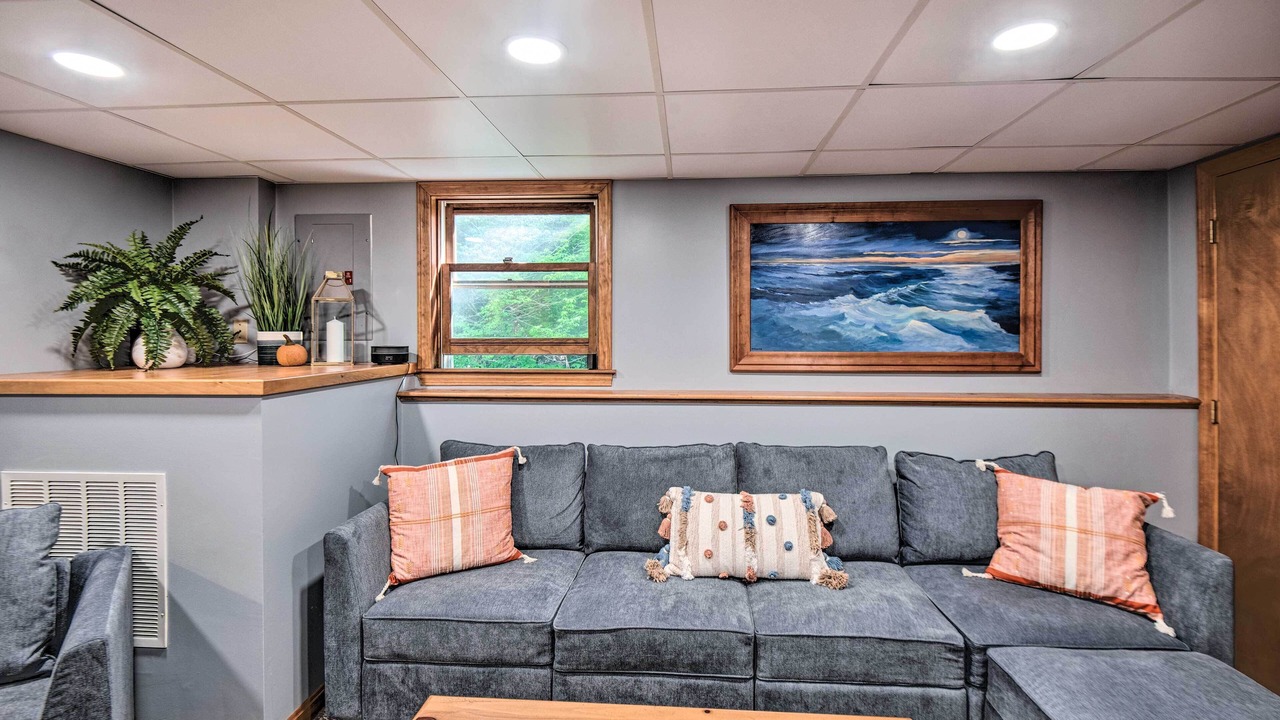 Photo of Livingroom in Saco