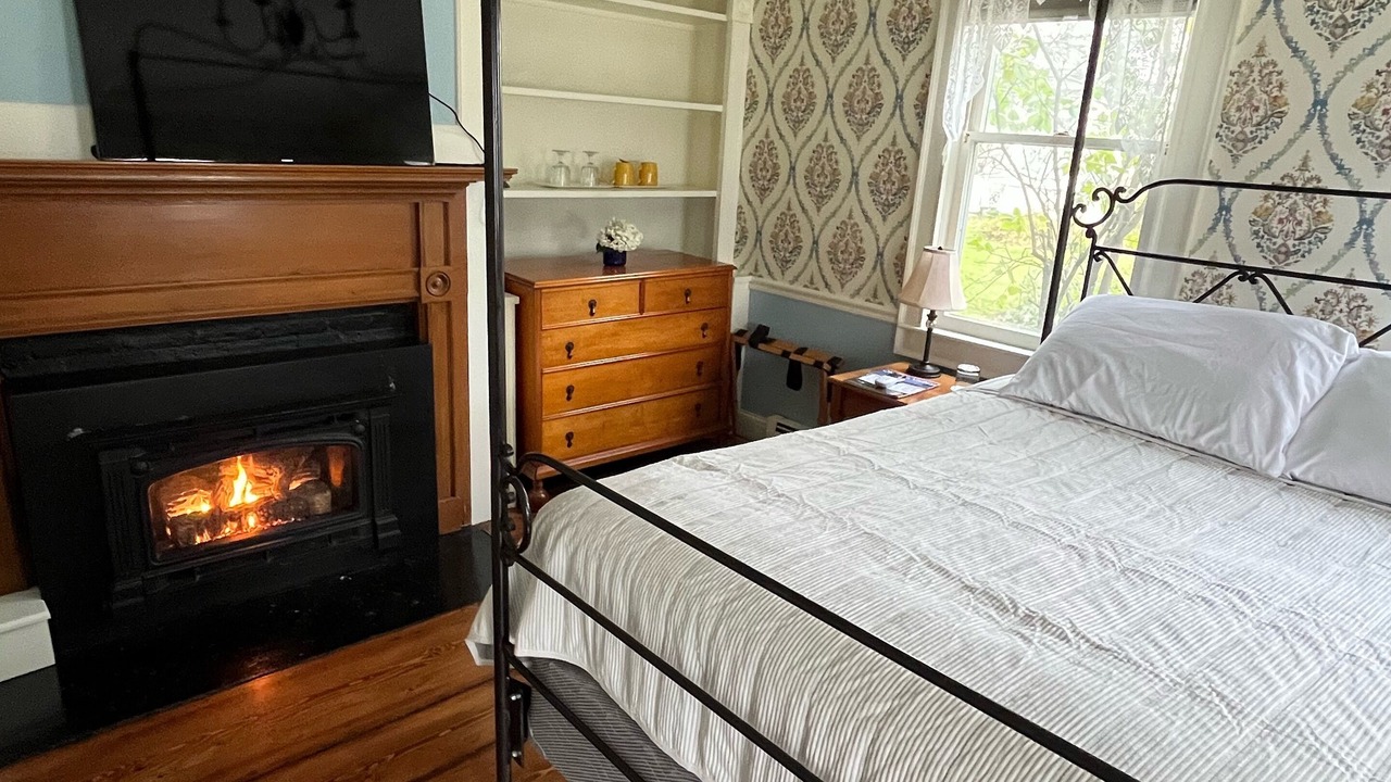 Photo of Bedroom in Chester Depot