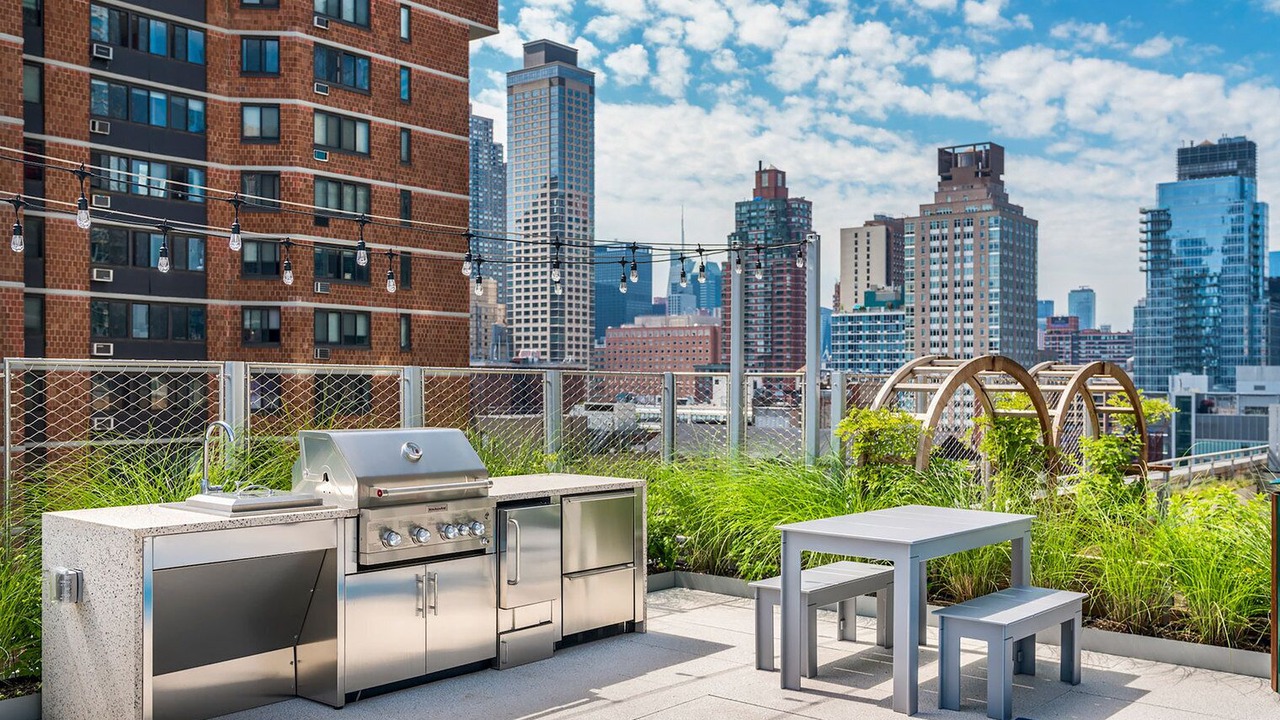 Photo of Outdoor in Lincoln Square
