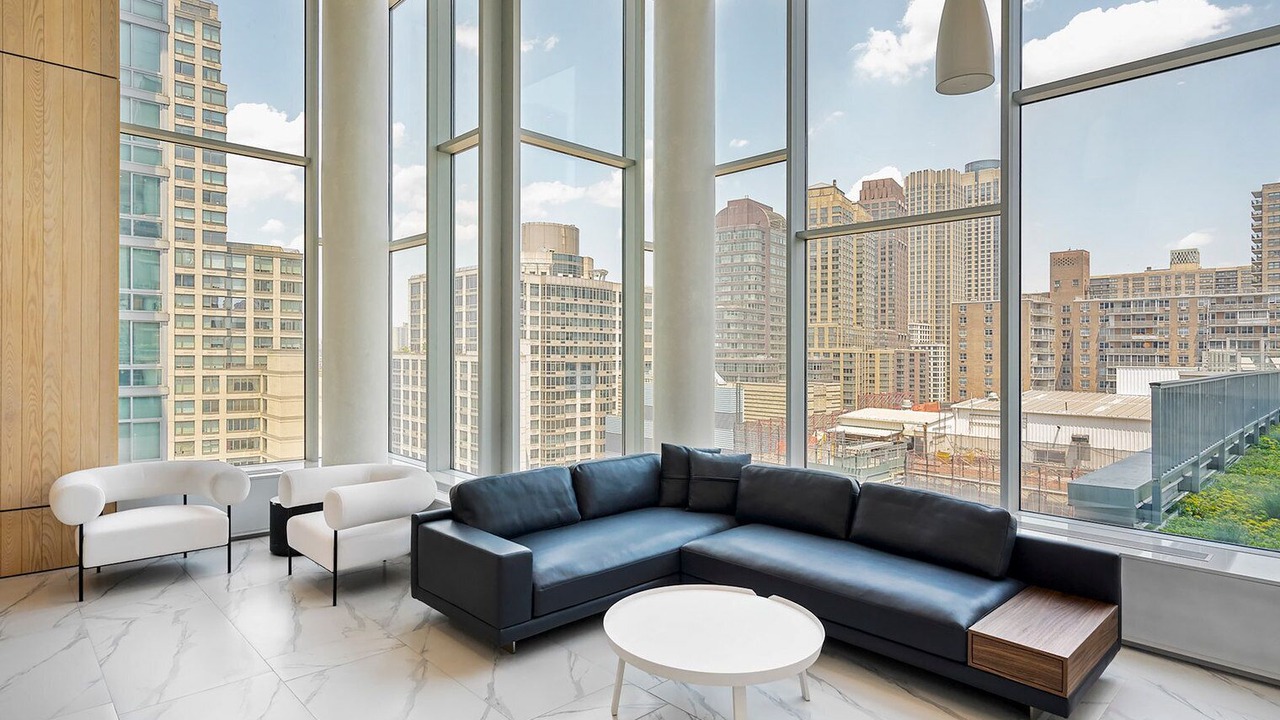 Photo of Livingroom in Lincoln Square