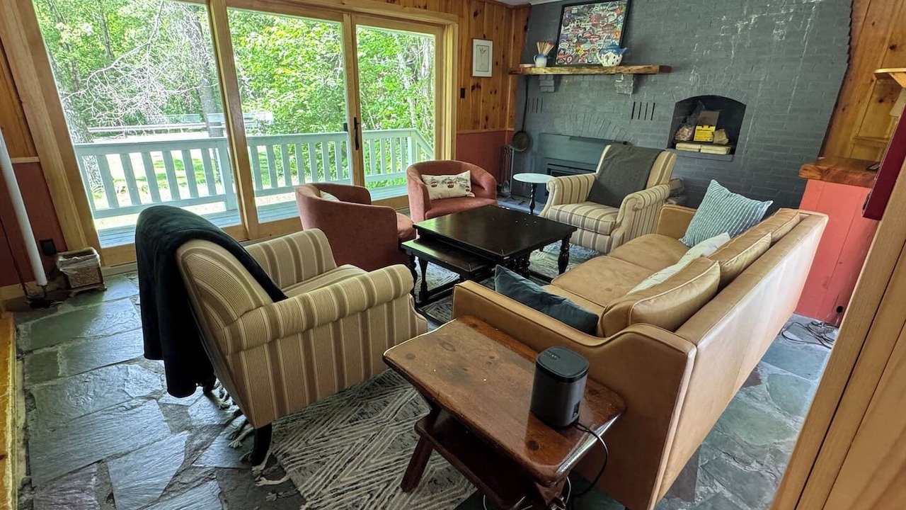 Photo of Livingroom in Waitsfield