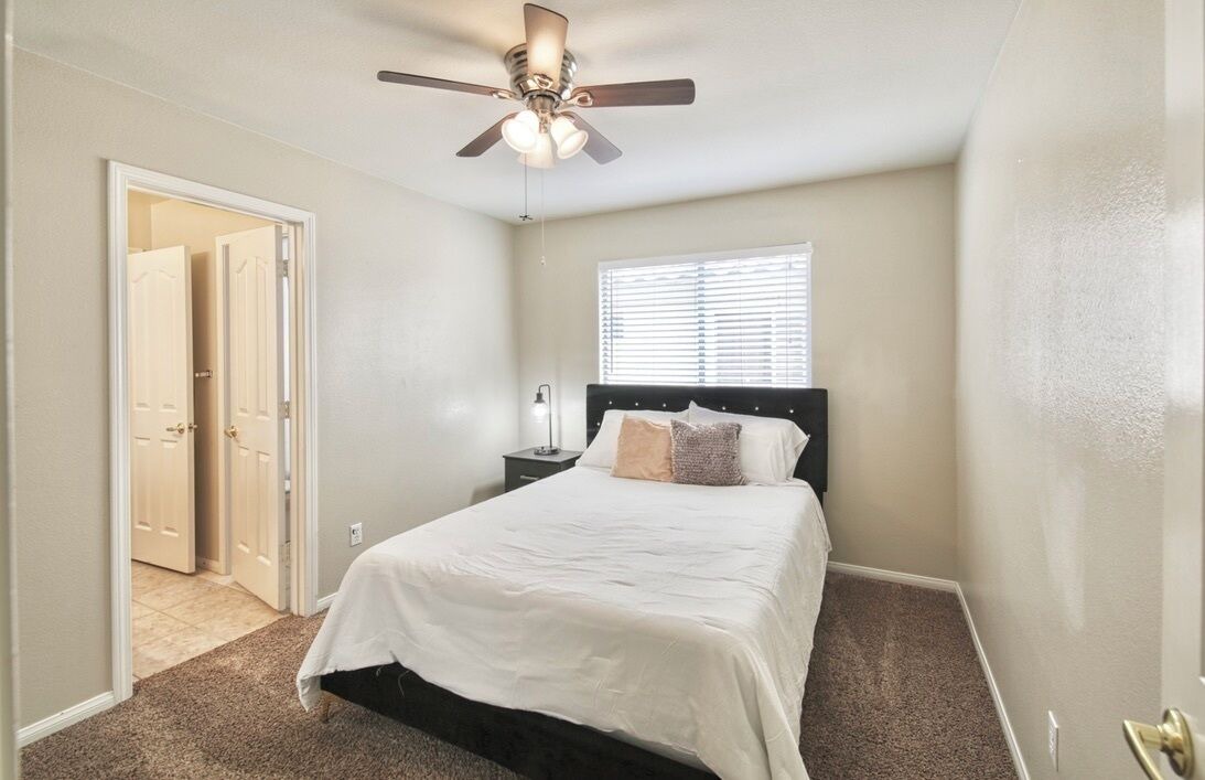 Photo of Bedroom in Silverado Ranch