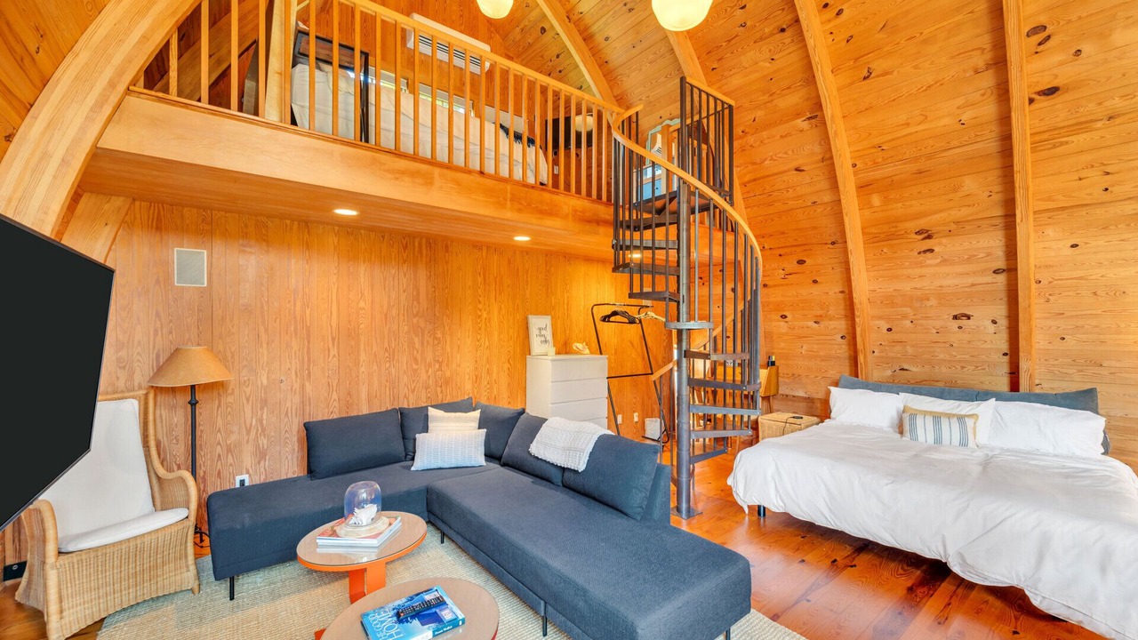 Photo of Livingroom in Sagaponack
