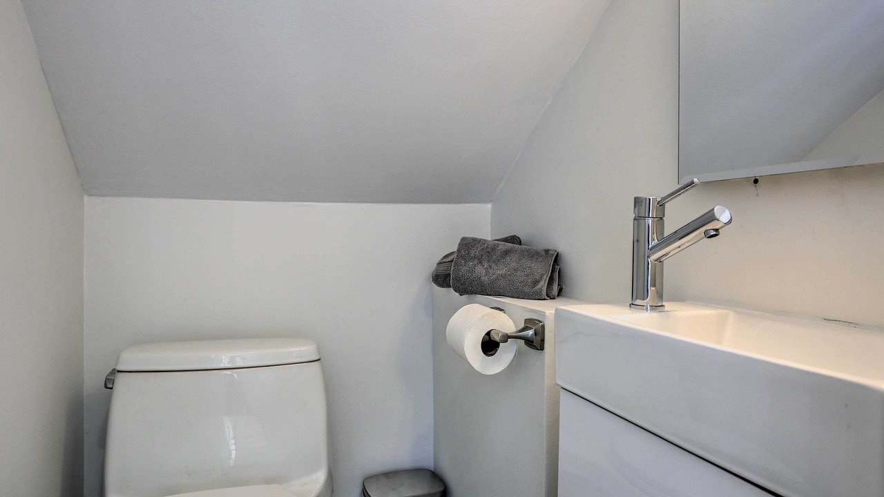 Photo of Bathroom in Bellmore