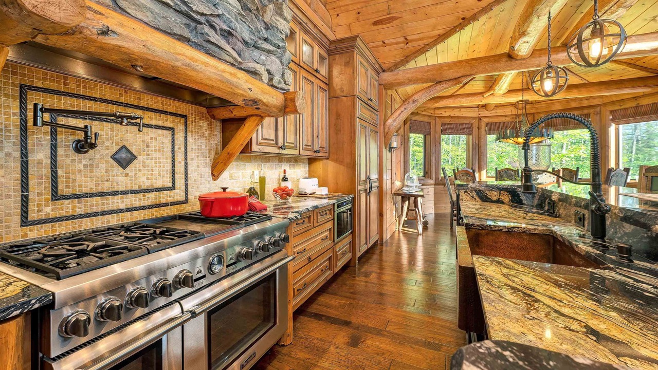 Photo of Kitchen in Intervale