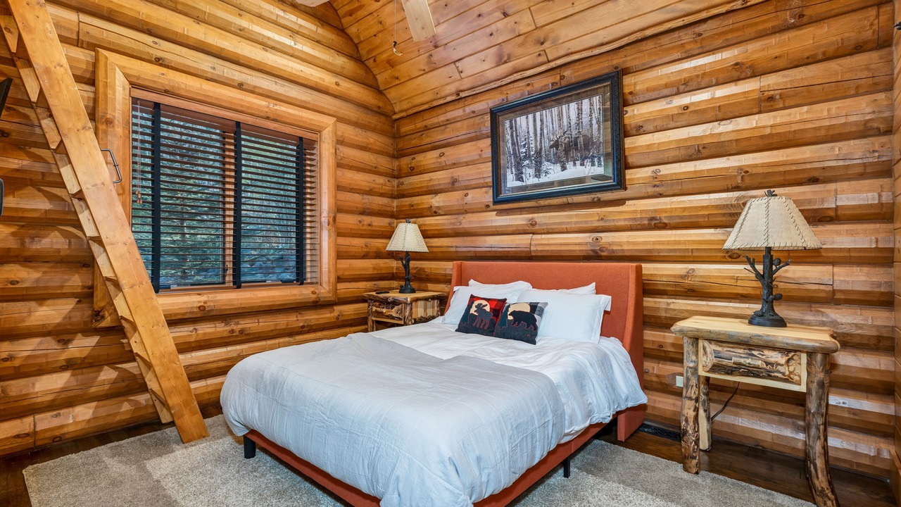 Photo of Bedroom in Intervale