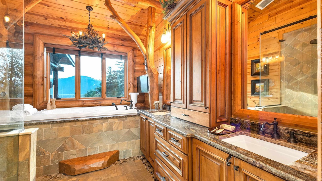 Photo of Bathroom in Intervale