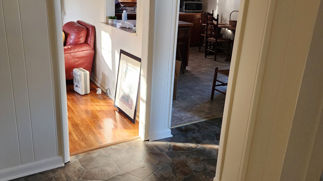 Photo of Livingroom in Axton