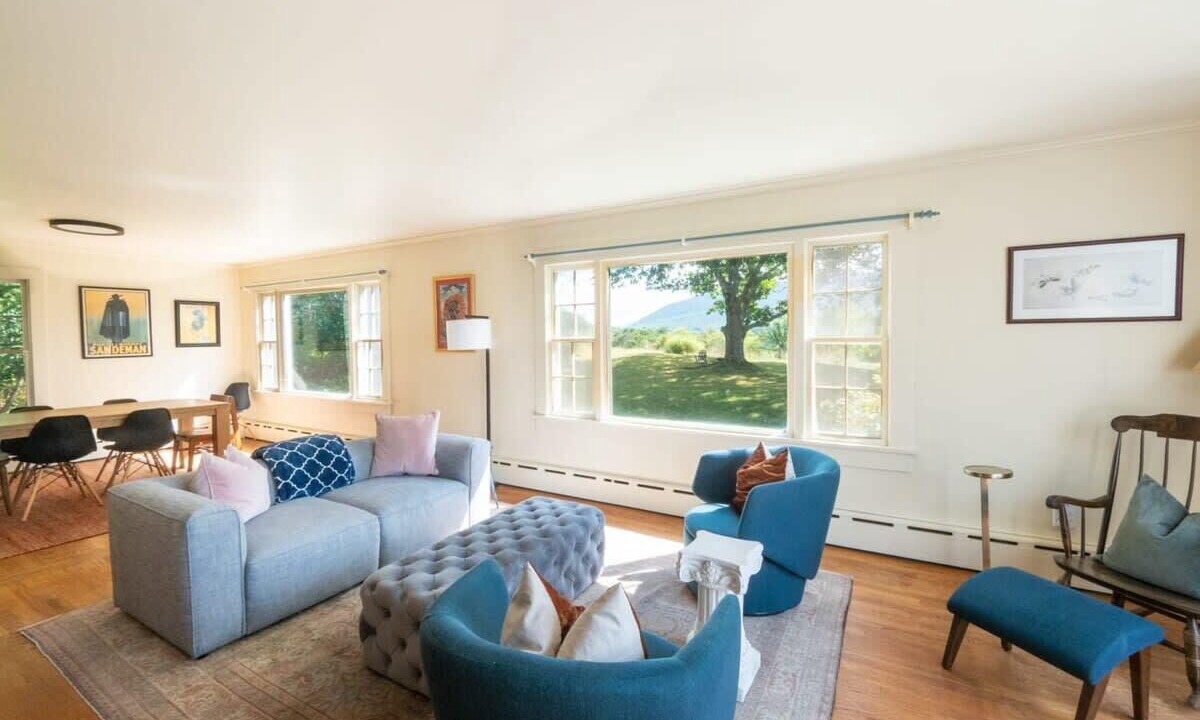 Photo of Livingroom in Williamstown