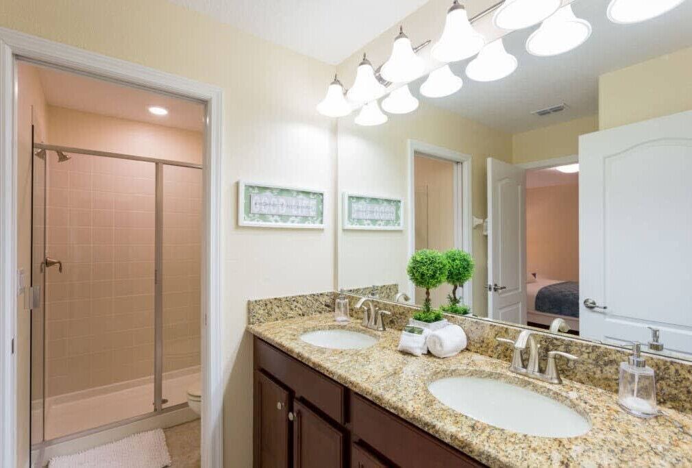 Photo of Bathroom in Davenport