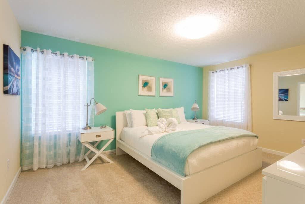 Photo of Bedroom in Davenport
