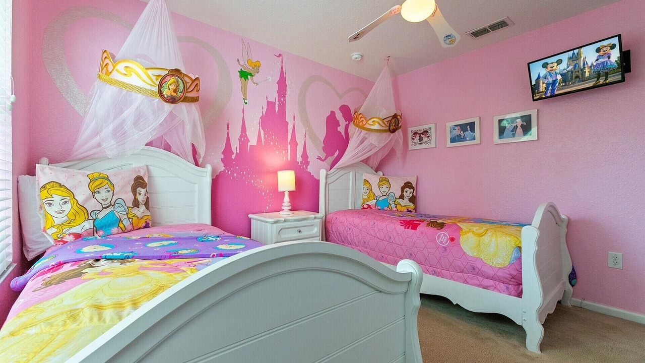Photo of Bedroom in Windsor Hills