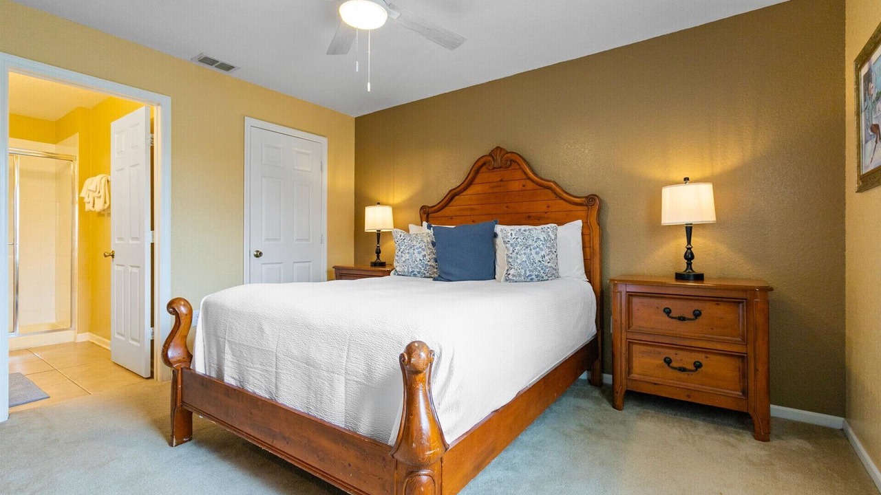 Photo of Bedroom in Windsor Hills