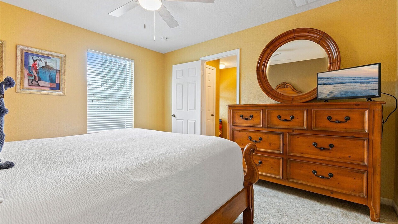Photo of Bedroom in Windsor Hills