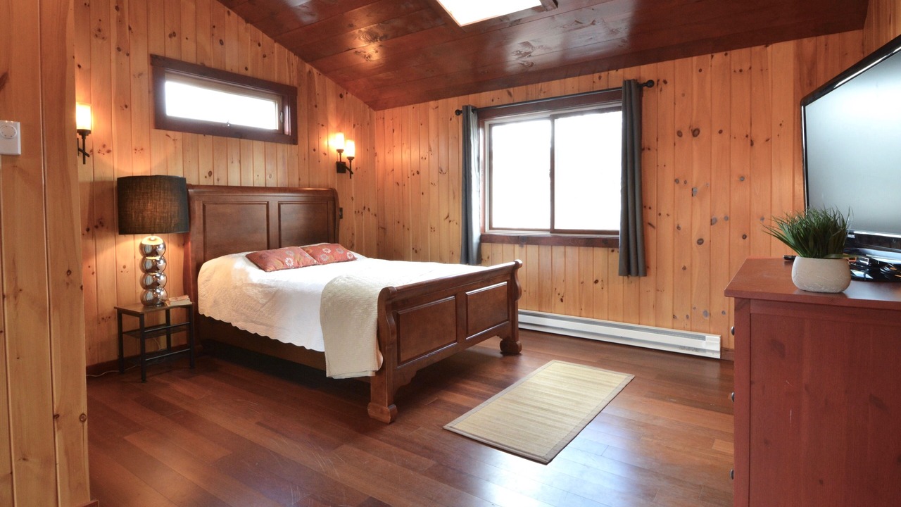 Photo of Bedroom in Lochmere