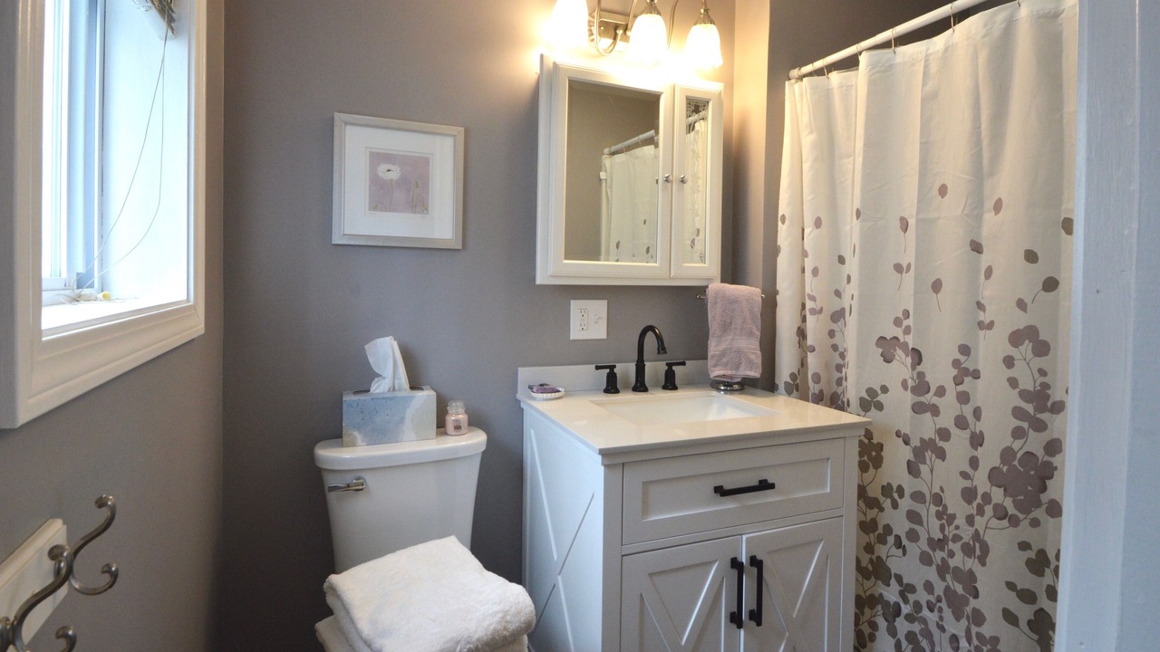 Photo of Bathroom in Lochmere