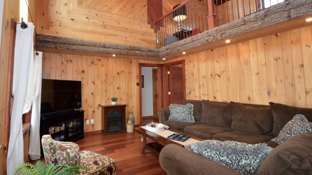 Photo of Livingroom in Lochmere