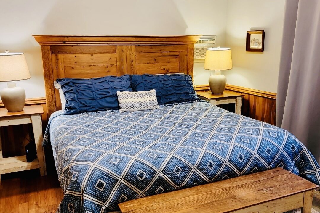 Photo of Bedroom in Elkins