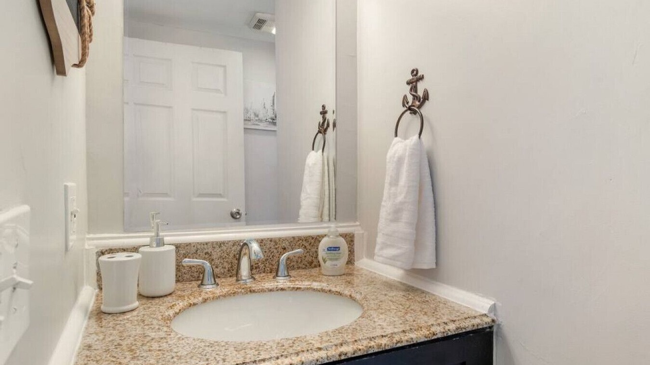 Photo of Bathroom in Sea Breeze