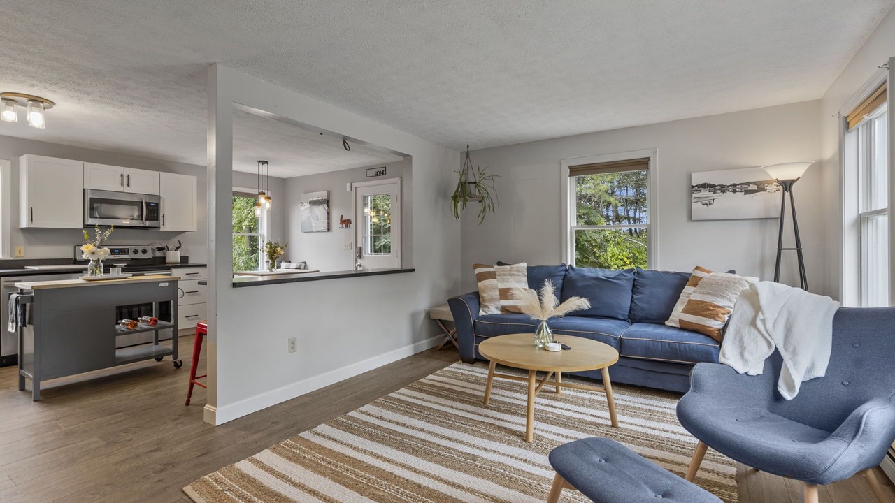 Photo of Livingroom in Windham