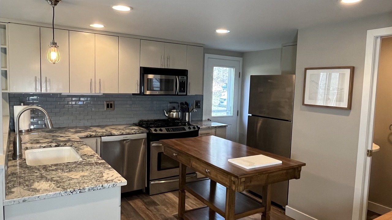 Photo of Kitchen in Warren