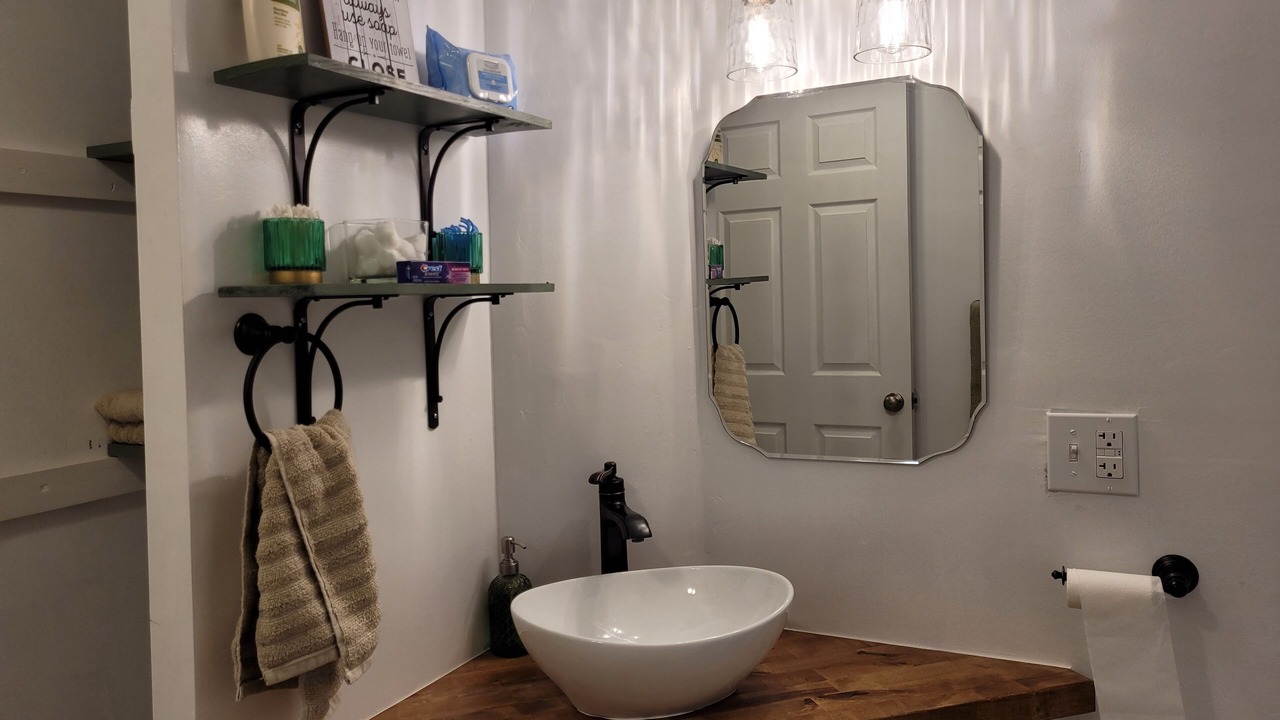 Photo of Bathroom in Watkins Glen