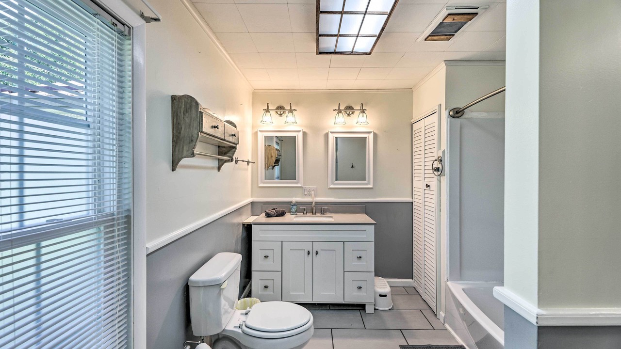 Photo of Bathroom in Summerlee