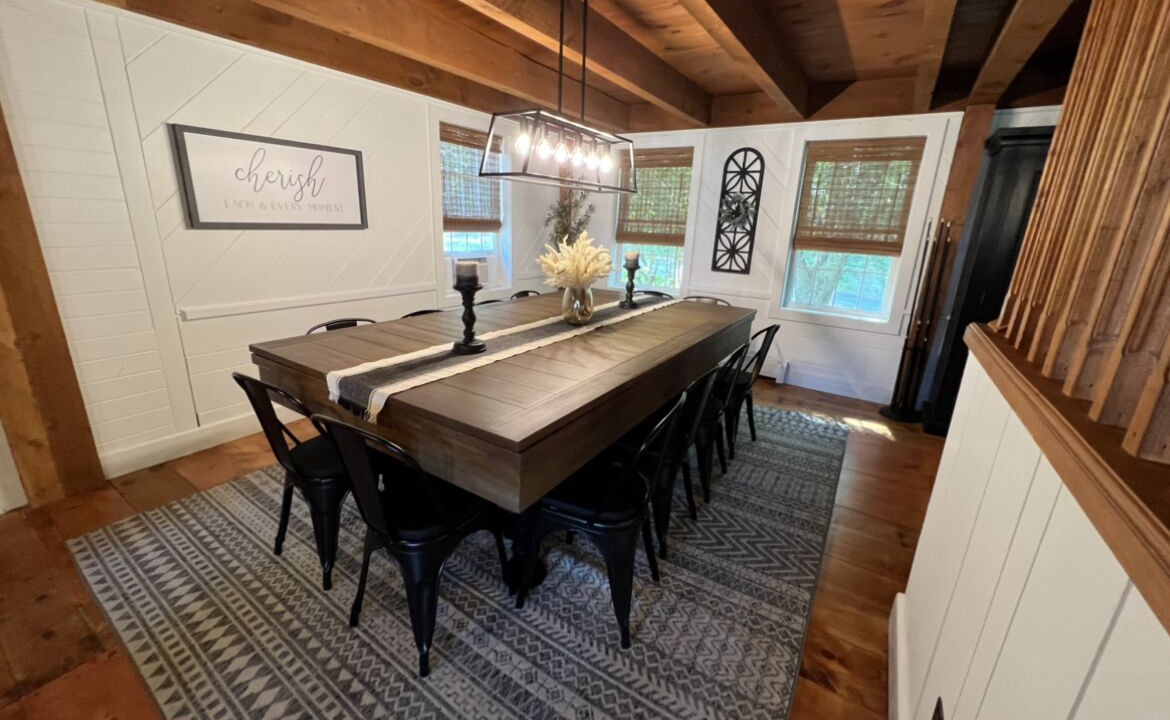 Photo of Livingroom in Belmont