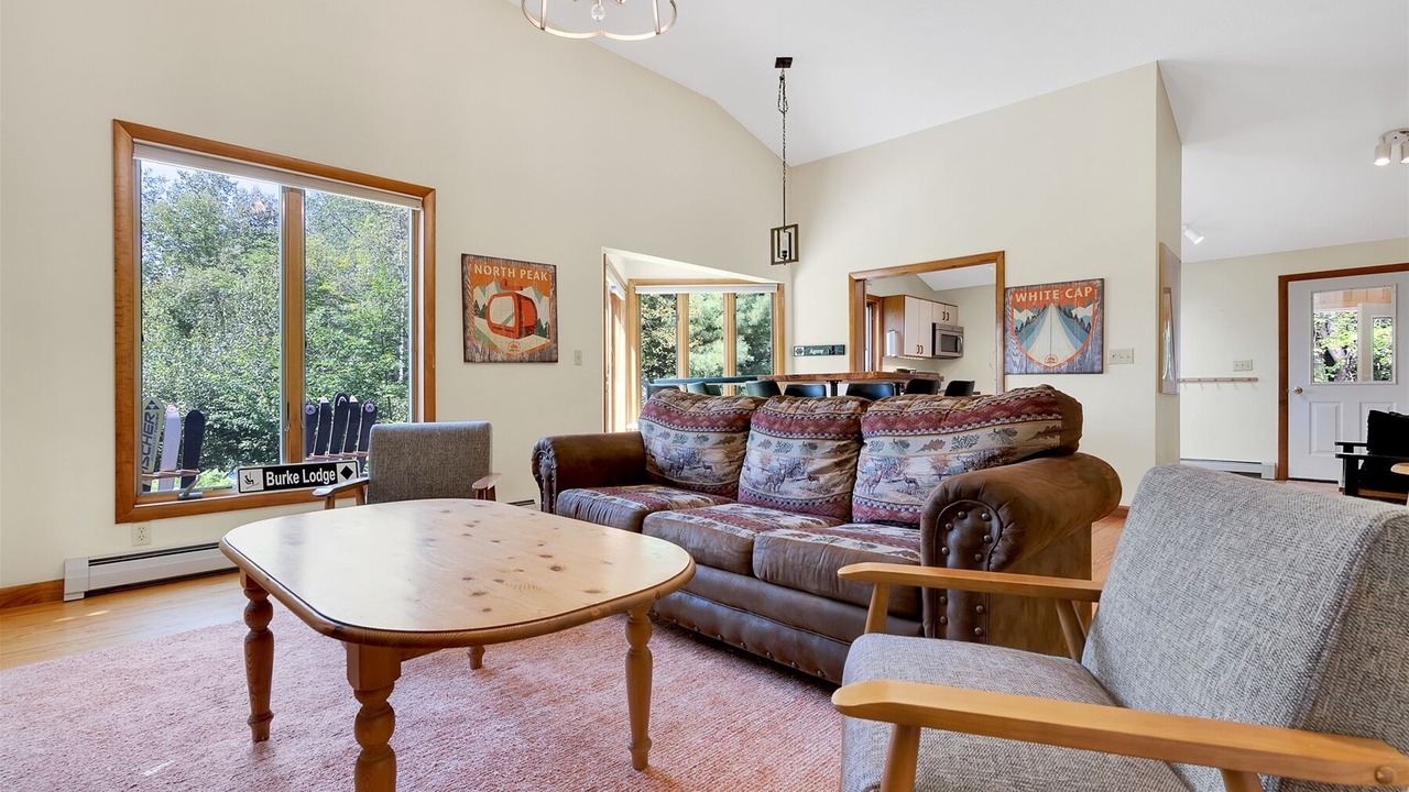 Photo of Livingroom in Bethel
