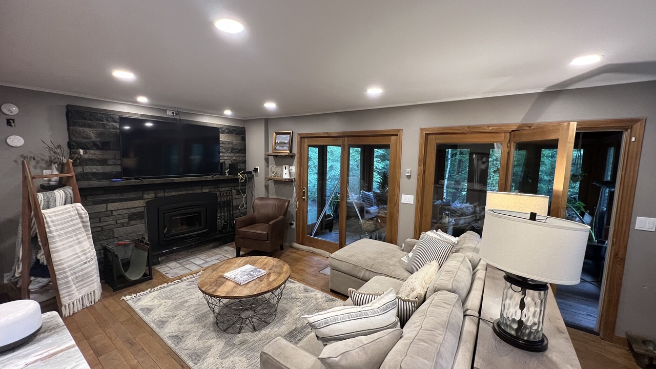 Photo of Livingroom in Holderness